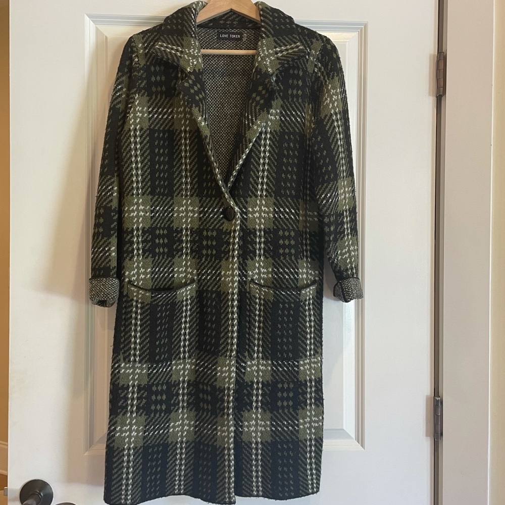 Love Token Plaid Women’s Sweater Coat
